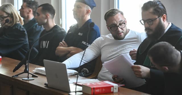 Jak sprawdzić termin rozprawy w sądzie Warszawa i uniknąć problemów Jak sprawdzić termin rozprawy w sądzie Warszawa i uniknąć problemów